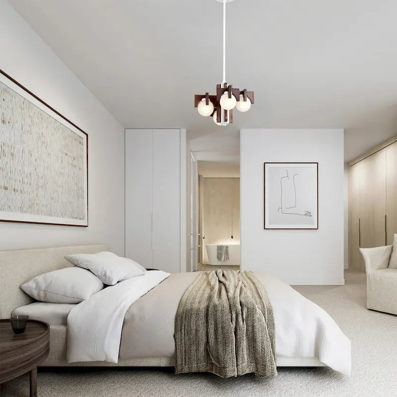 Suspension Tripner 12 en bois teinté et finition blanche avec globes opaques