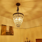 Suspension à trois niveaux en bronze huilé clair avec accent de cristal - 13,04 x 13,04 x 20,85