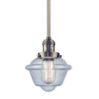 Suspension miniature Oxford Small à une lumière de 8 pouces de large, issue de la marque Innovations Lighting.