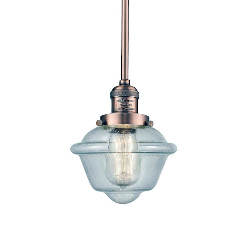 Suspension miniature Oxford Small à une lumière de 8 pouces de large, issue de la marque Innovations Lighting.