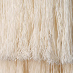 Lustre bohème beige à une lumière avec pompon en coton, design fait main, 40 cm de diamètre.