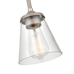 Suspension Josleen de Millennium Lighting, disponible en plusieurs finitions avec abat-jour en verre transparent