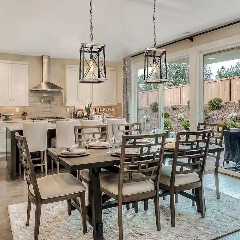 Suspension lanterne carrée en bois vieilli à une lumière, style ferme.