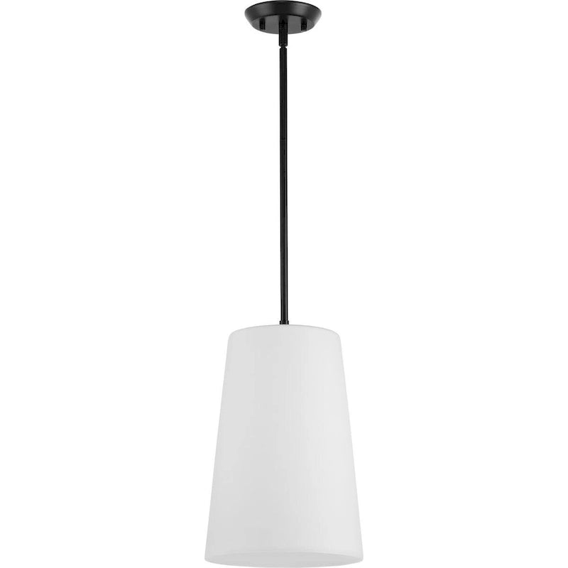 Suspension Clarion Collection à une lumière, noir mat et blanc gravé, style transitionnel - 26,7 cm x 26,7 cm x 40,3 cm