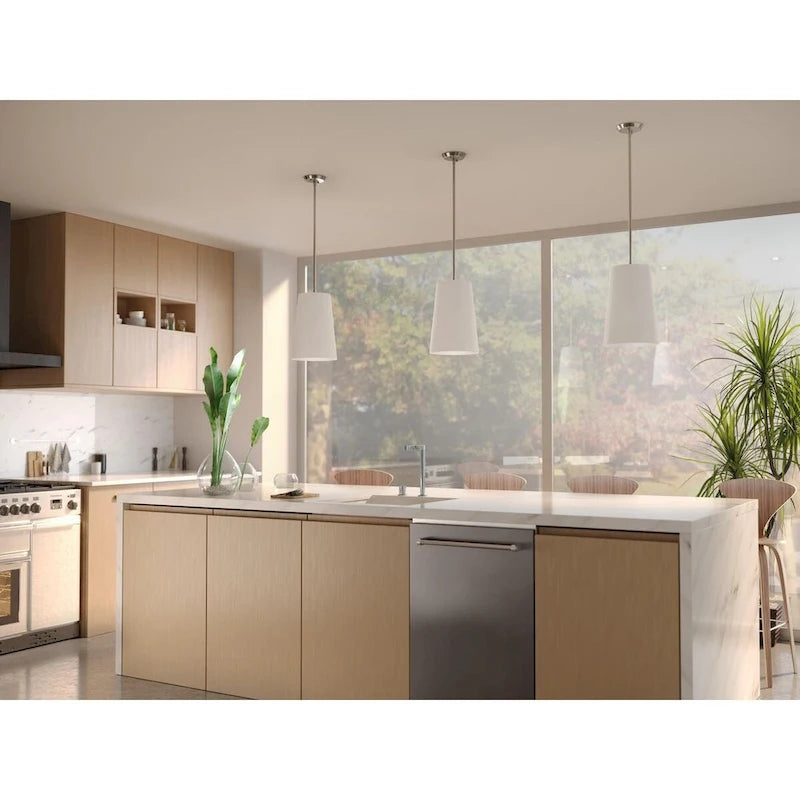 Suspension Clarion Collection à une lumière, nickel poli, blanc gravé, style transitionnel - 26,7 cm x 26,7 cm x 40,3 cm