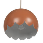 Suspension en métal festonné